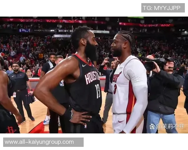 马克西谈后撤步技巧来源于哈登艾弗森韦德是我心目中的偶像